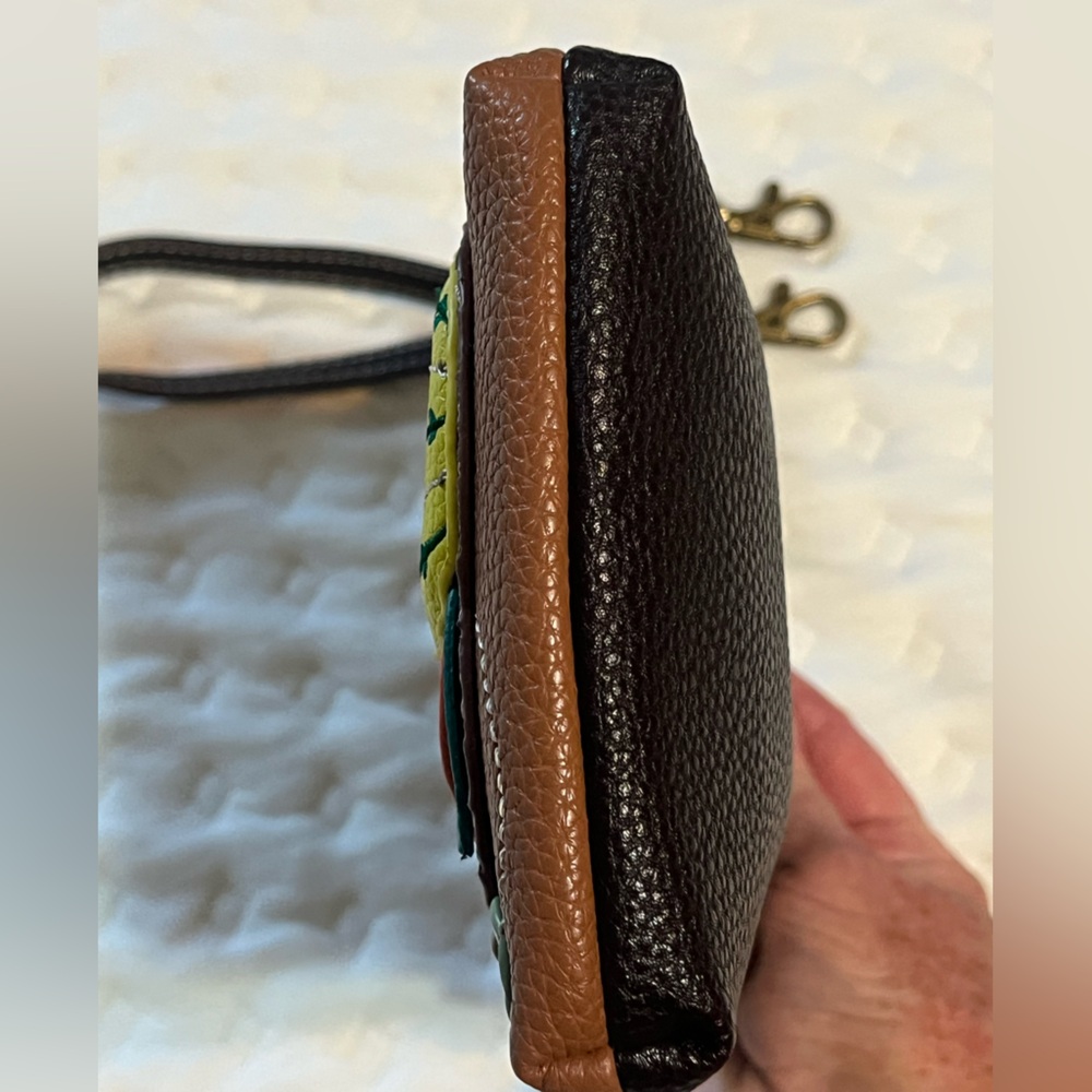 CHALA CACTUS RFID CROSSBODY w/Two Handles LIKE NEW! - Picture 12 of 12